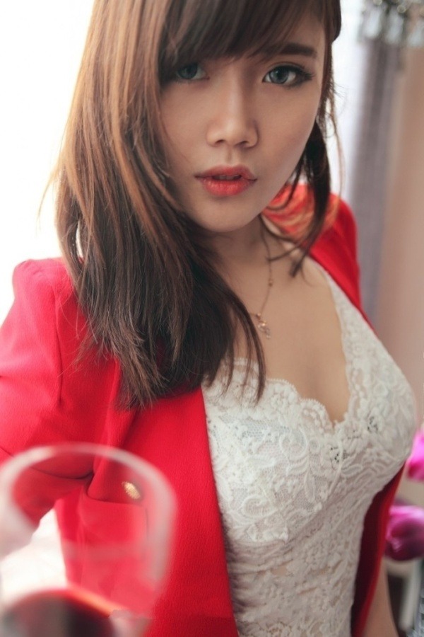 美女一级片